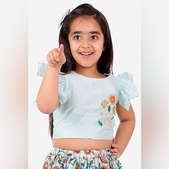 Little muffet Floral Embroidery
Top With Asymmetric Layered Net Frilly
Lehenga - Picture 8 of 11